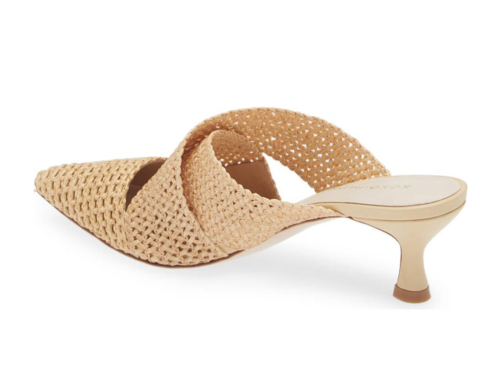 Raffia woven crisscross mule with mid-height stiletto heel and pointy toe - view of the heel and upper